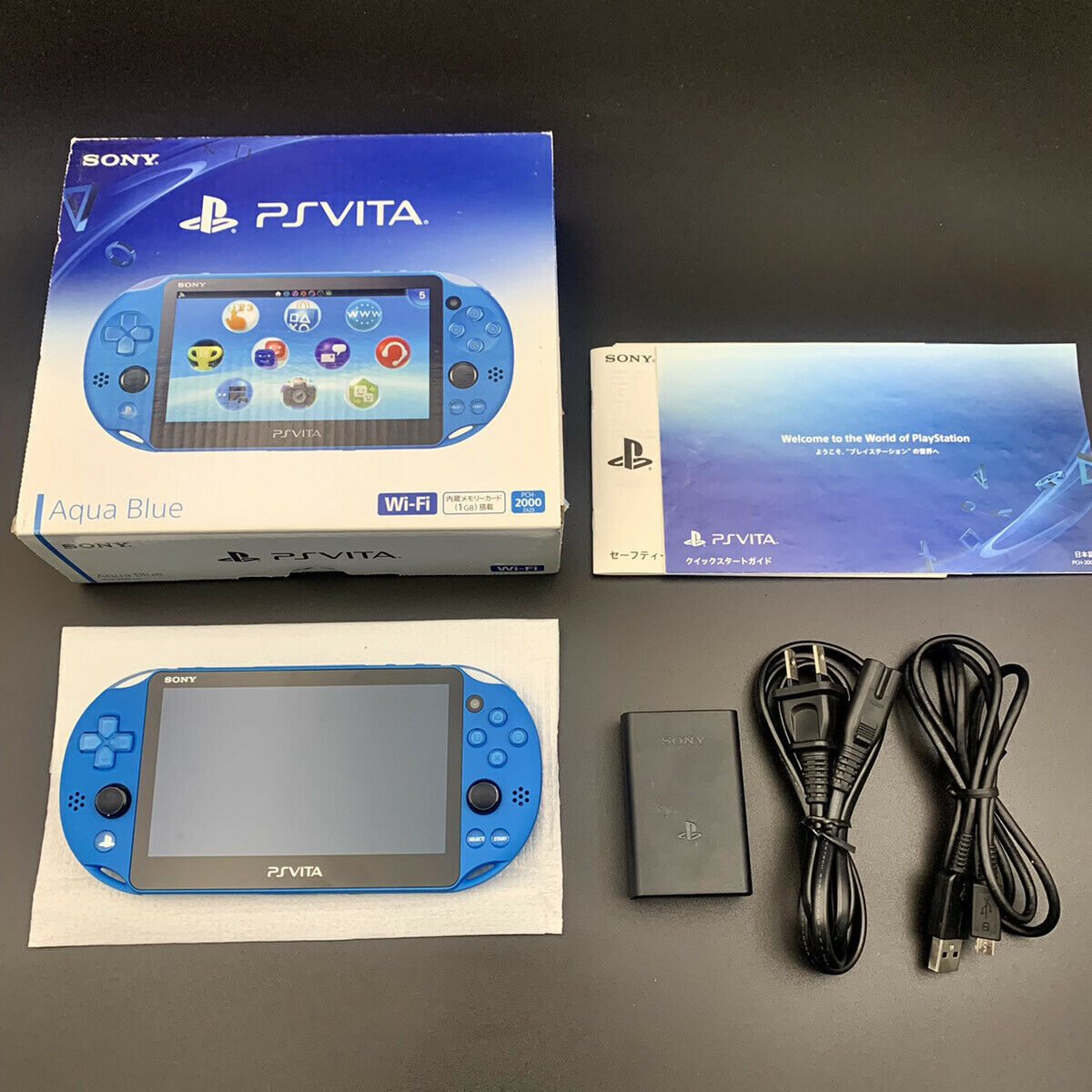 PS Vita PCH-2000 Sony Playstation Accessory complete Console Used