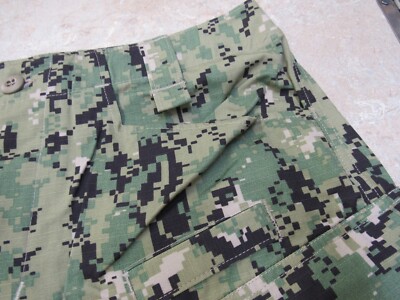 CRYE PRECISION AOR2 DIGITAL NAVY CUSTOM FIELD PANTS 34 REG SEAL