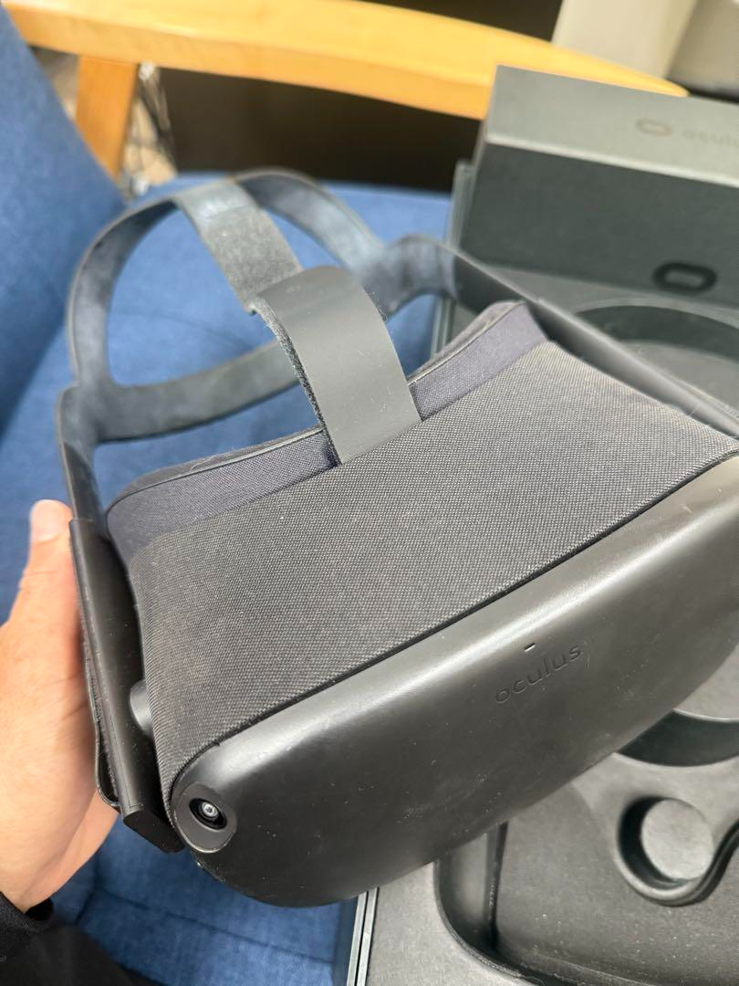 Oculus Quest 64GB VR Headset - Meta - Black (Used, Fully Functional)
