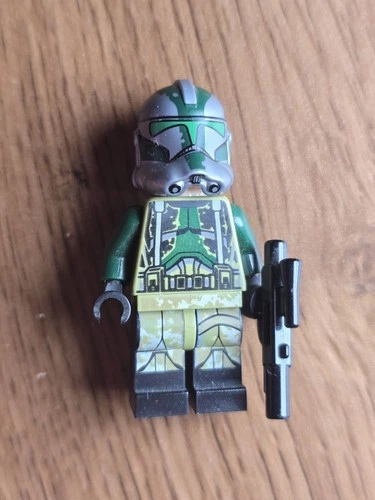 LEGO Star Wars 75234 Commander Gree Minifigure 2019 Phase 2, Beige Leg Mark