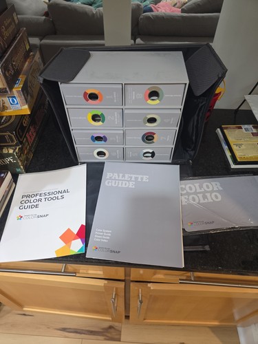 SHERWIN WILLIAMS ColorSnap Portable Color Folio Paint Swatch Sample Kit 1/2016