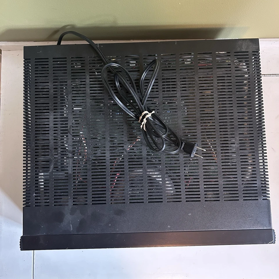 Rotel RB-956AX Adjustable Six/Five/Four/Three Channel Analog Power Amplifier - Image 3 of 4