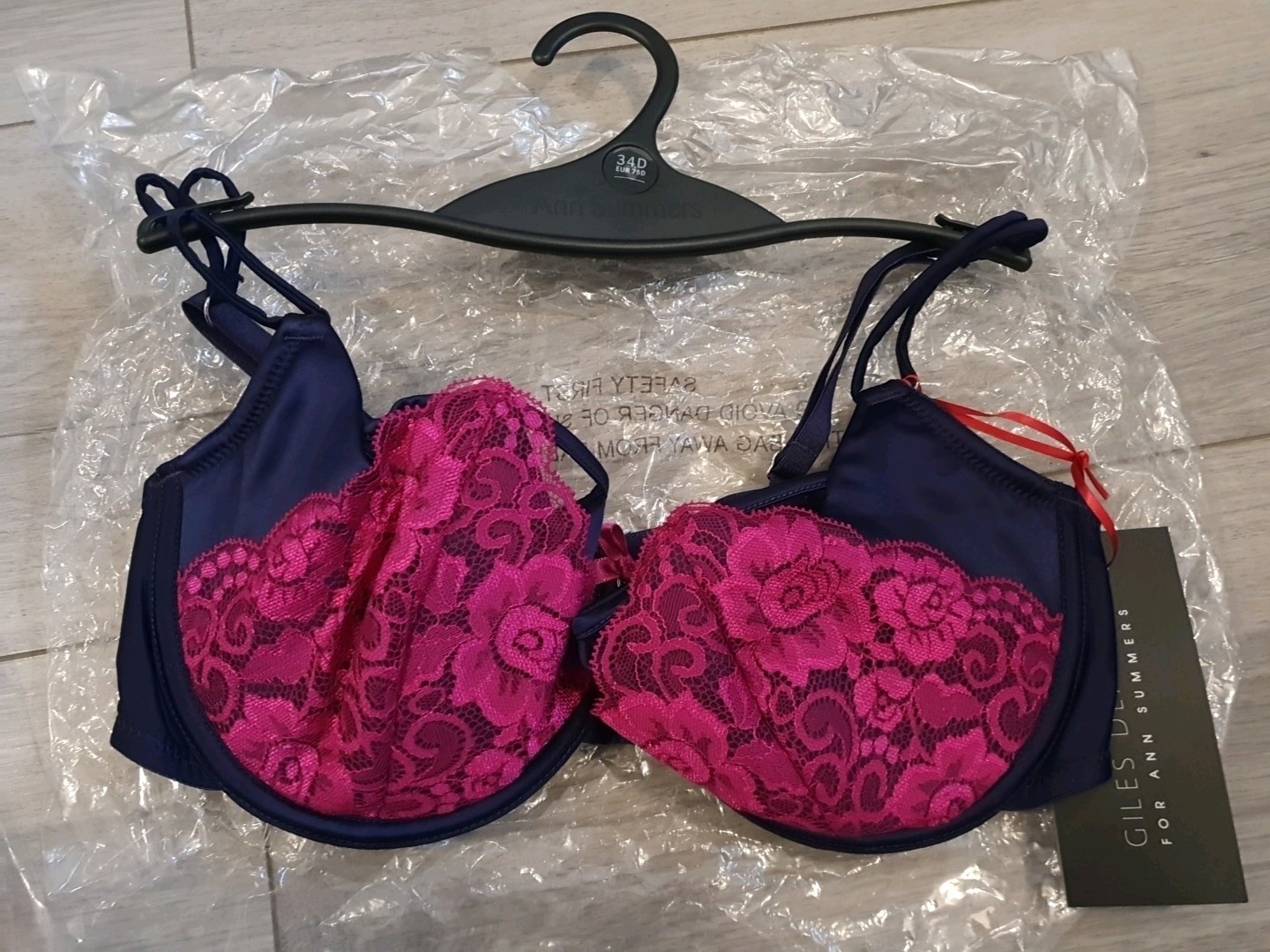 BNWT Vintage Ann Summers Giles Deacon Georgina Bra & Thongs x 2 Set 34D & 10 image 2