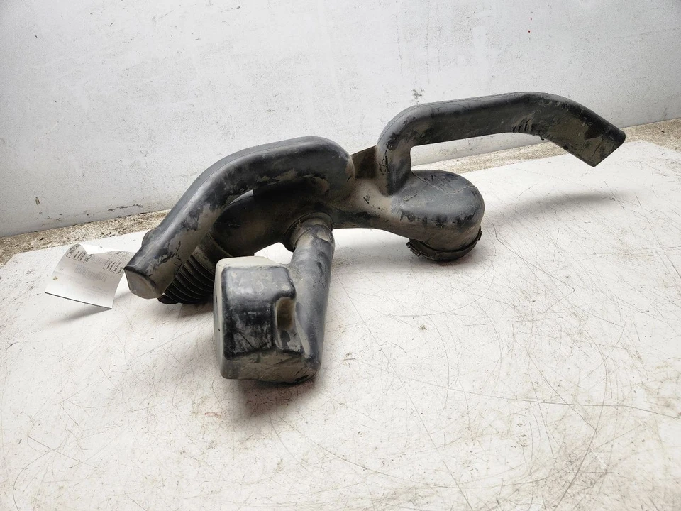 2003–2007 Hummer H2 Air Intake Tube Resonator OEM 15059739 Genuine GM Part - Image 2 of 4