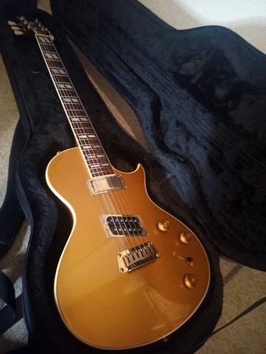 Electric Guitar Gibson NightHawk Custom Super Loud 1994 Gold Top Made in USA