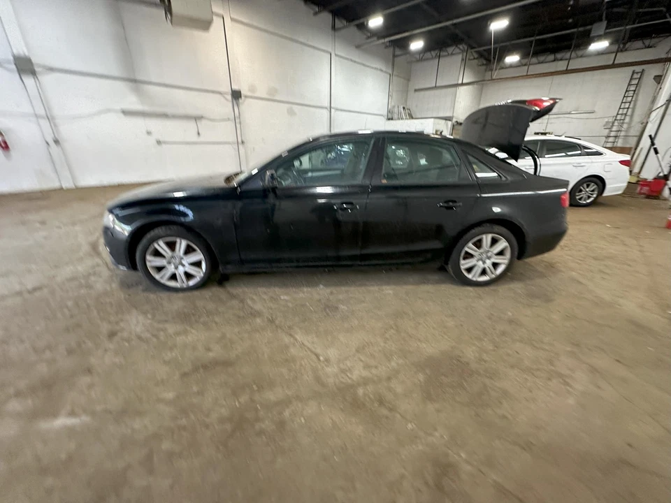 Б/у двигатель вентилятора ОВК подходит для: 2011 Audi A4 класса A - Изображение 4 из 4