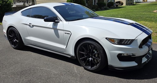 2018 Ford Mustang SHELBY GT350 Voodoo 5.2 L V8 6 Speed Tremec