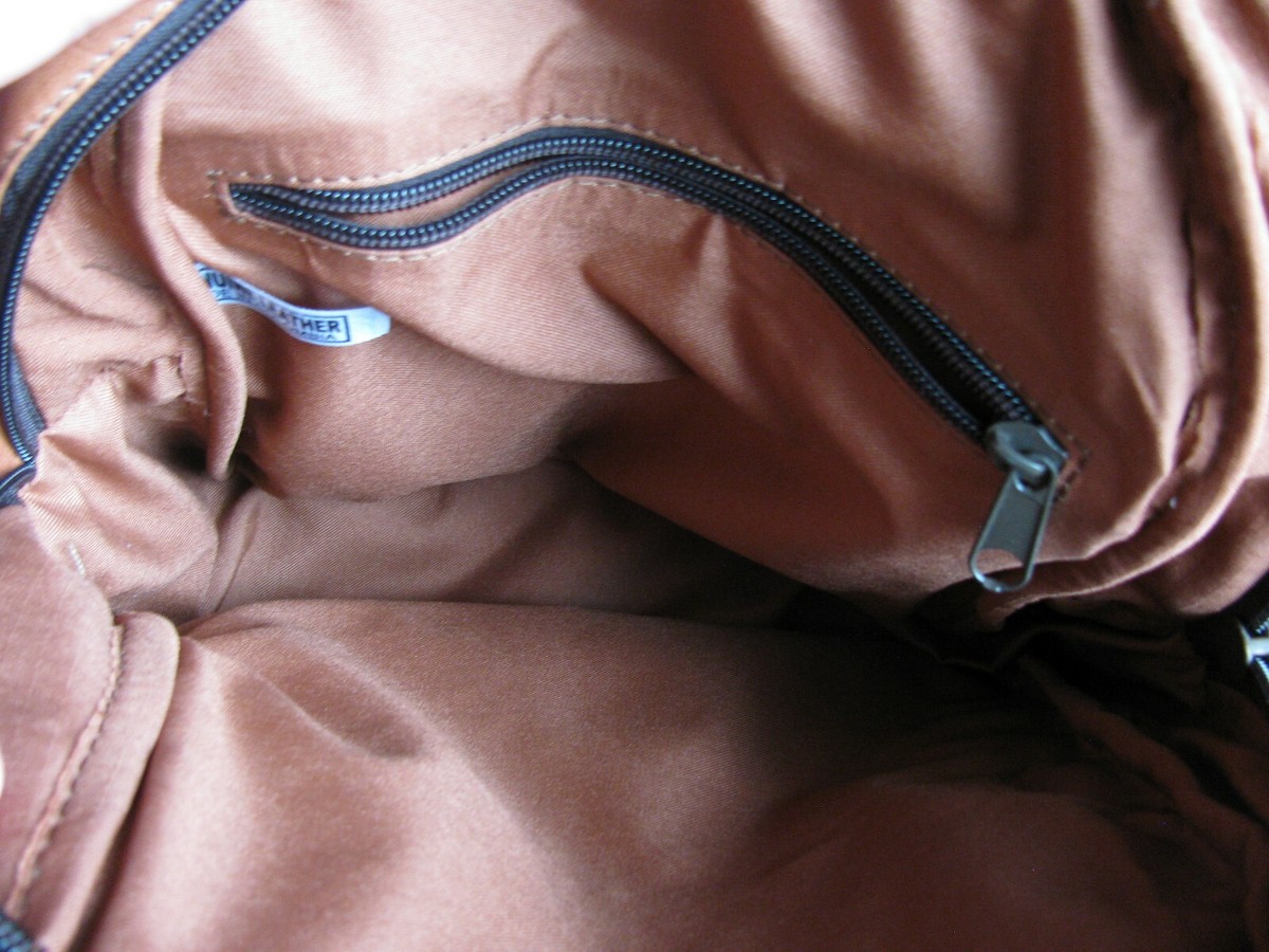 Vintage HARA Two-Tone Leather Mini Travel Event Bag Backpack  display picture 1