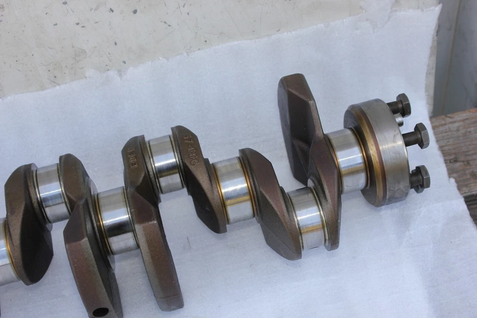 Cigüeñal de motor OEM FORD FIESTA 2016 1,6 L sin turbo Foto 4 de 4