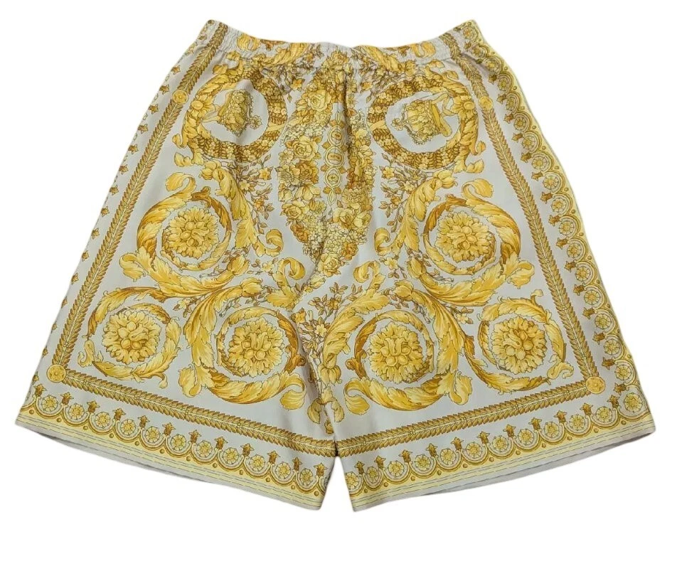 Shorts Versace Borocco estampa champanhe 100% seda tamanho 50(34), 54(38) novo com etiquetas US$ 1.295 - Imagem 4 de 4