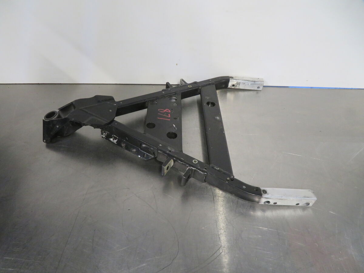 EB871 2017 17 ARCTIC CAT M8000 800 MOUNTAIN CAT FRONT LOWER EB871 2017 17 ARCTIC CAT M8000 800 MOUNTAIN CAT FRONT LOWER