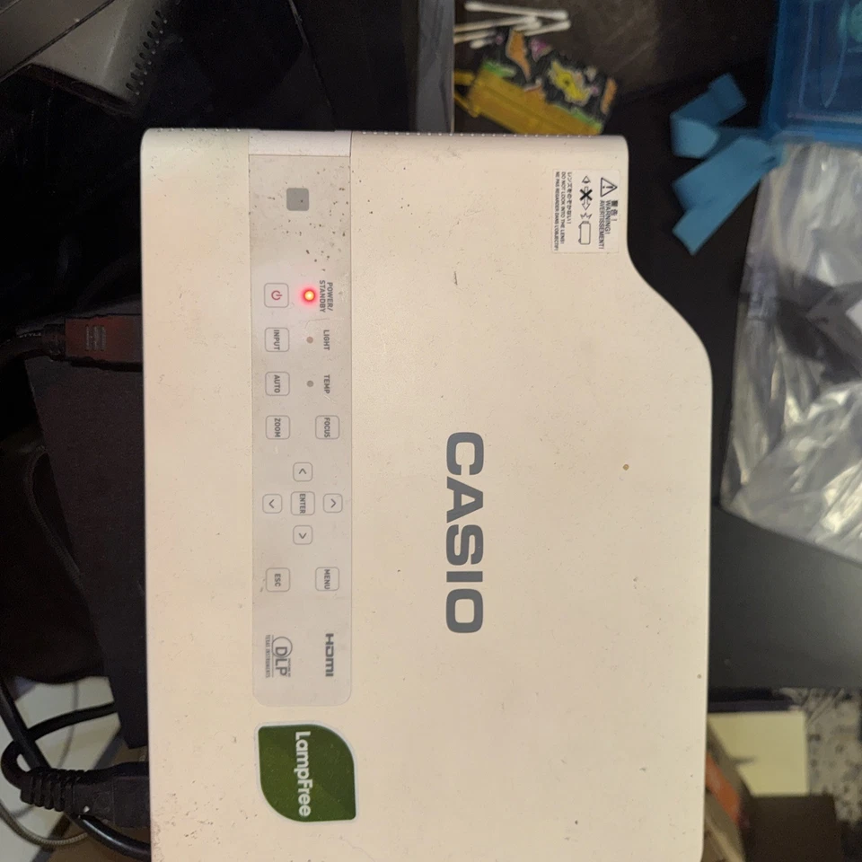 Casio XJ-A140V DLP Projector With Projection Screen - Image 2 of 4