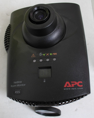 SCHNEIDER APC NETBOTZ ROOM MONITOR NBWL0355 455 W/MOUNT 120V-240V - UNTESTED