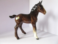 BESWICK LARGE SHIRE FOAL HORSE BROWN GLOSS FINISH MODEL 951 w/LABEL 6.25" TALL
