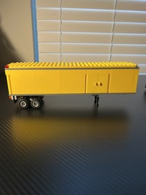 LEGO CITY: Lego City Truck (Set #3221)