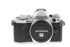 OLYMPUS OM-D E-M5 Mark II - SNr: BFKA90932