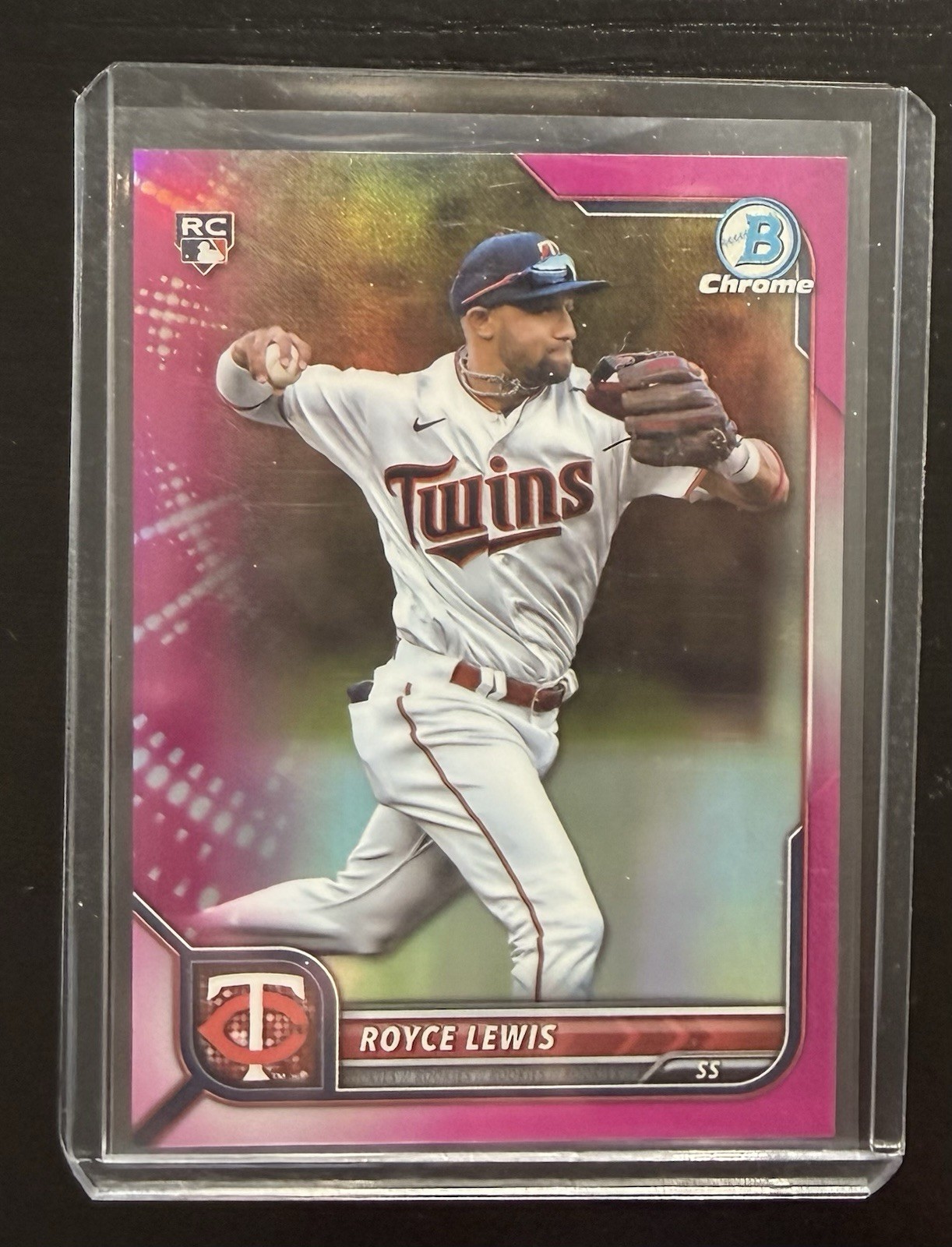 Royce Lewis 2022 Bowman Chrome #92 Fuchsia Refractor Rookie RC /299
