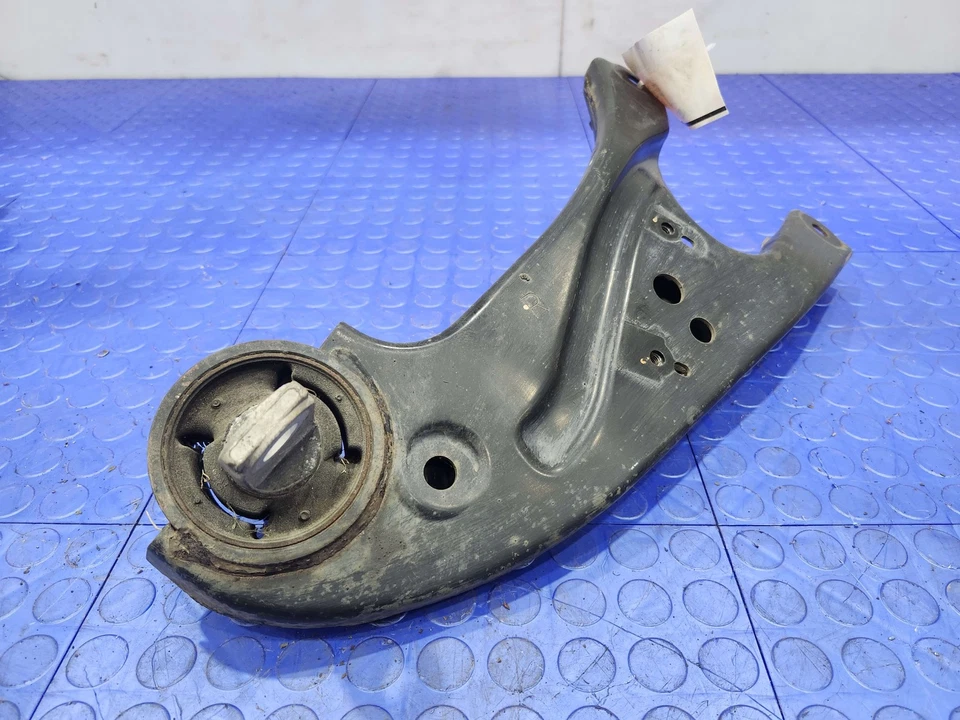 10-22 Lexus RX350 Rear Lower Trailing Arm Right Passenger Side OEM 4876048060 - Image 2 of 4