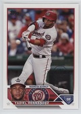 2023 Topps Complete Set 582 Montgomery Club Yadiel Hernandez #257 0c4