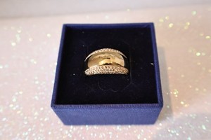 Authentic Authentic Swarovski Pebble Ring Gold Plated Size 55 / 7 5098348