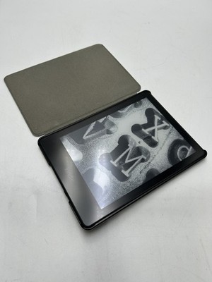Kindle Paperwhite 11th Generation BUNDLE, 6.8'' Display, 8GB - Black (C-15)