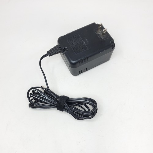 YAMAHA PA-3B Original OEM 12V 700mA Genuine AC Power Adapter for Keyboards - Picture 2 of 4