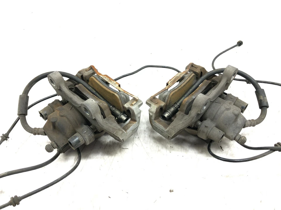 2012-2018 MERCEDES-BENZ CLS550 REAR BRAKE CALIPERS X2 OEM. - Image 4 of 4