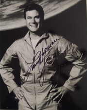 Larry Hagman Autographed 8x10 Photograph J.R. Ewing Dallas I Dream of Jeannie