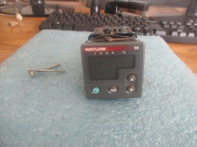 Watlow Modell: 96a0-kkaa-00rg Din Mount Temperatur Steuerung 