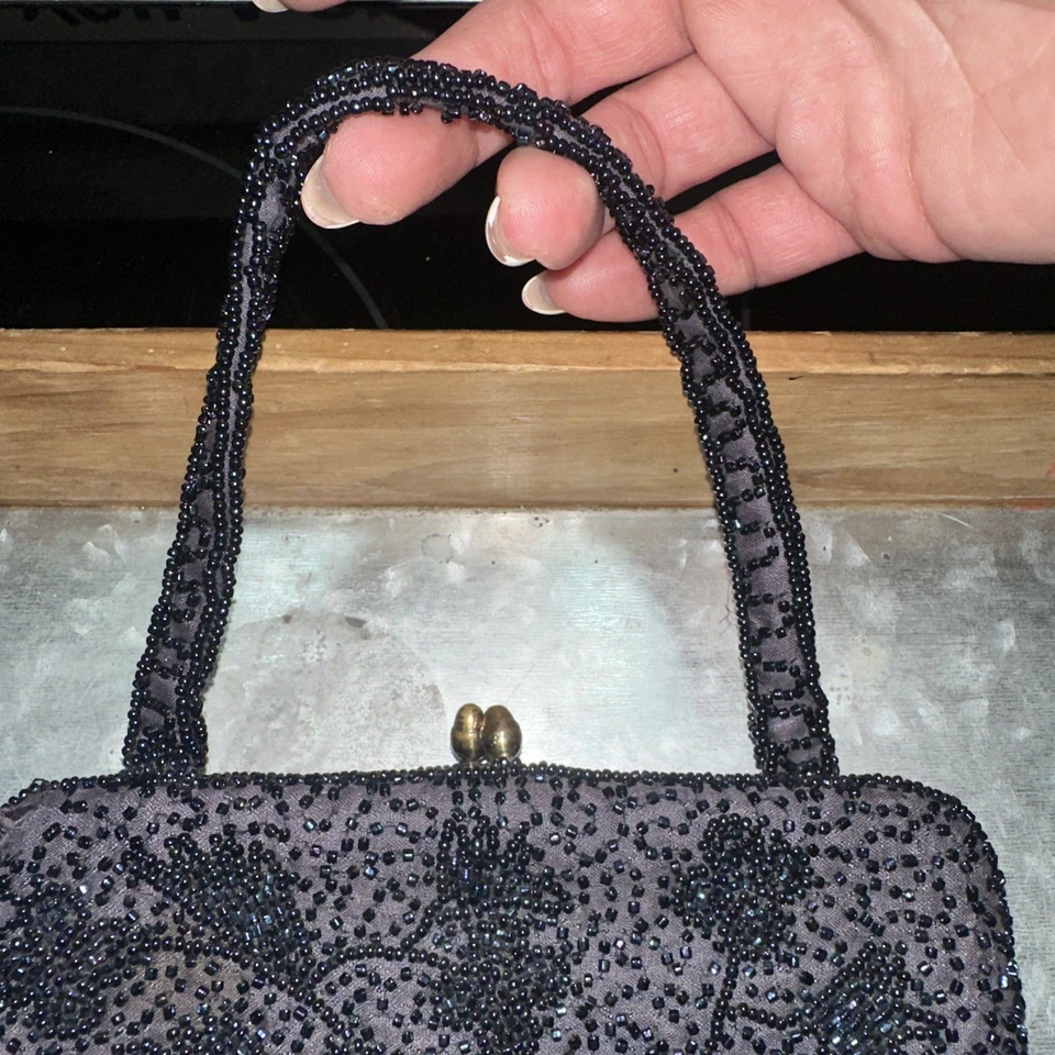 BOLSO DE NOCHE MARCA MAGID azul marino con cuentas cierre cruzado a presión nuevo con imp Foto 3 de 4