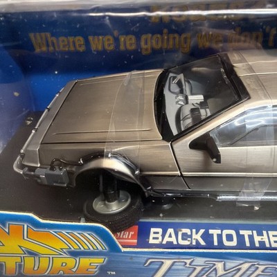 Sunstar Sun Star 1:18 Diecast Model Delorean Time Machine - SIlver
