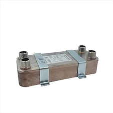 20 Plate Water to Water Brazed Plate Heat Exchanger 1" MPT Ports w/ Brackets