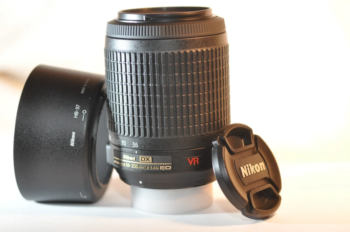 ほぼ未使用 Nikon AF-S DX 55-200mm VRフード付 綺麗 フードは別売