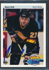 Autographed 1990-91 Upper Deck Set Break #530: GARRY VALK YG RC Signed Auto