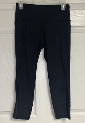 Athleta Black Lightning Capri Leggings Size Small Double Pockets Zip Back Pocket
