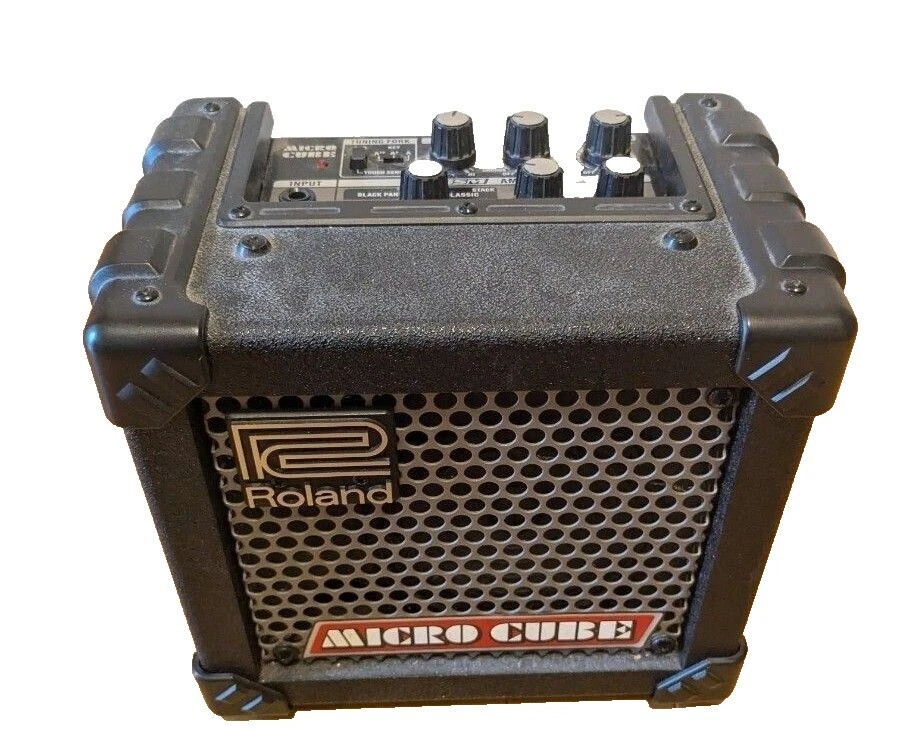 Amplificadores para Guitarra Estado Sólido Roland