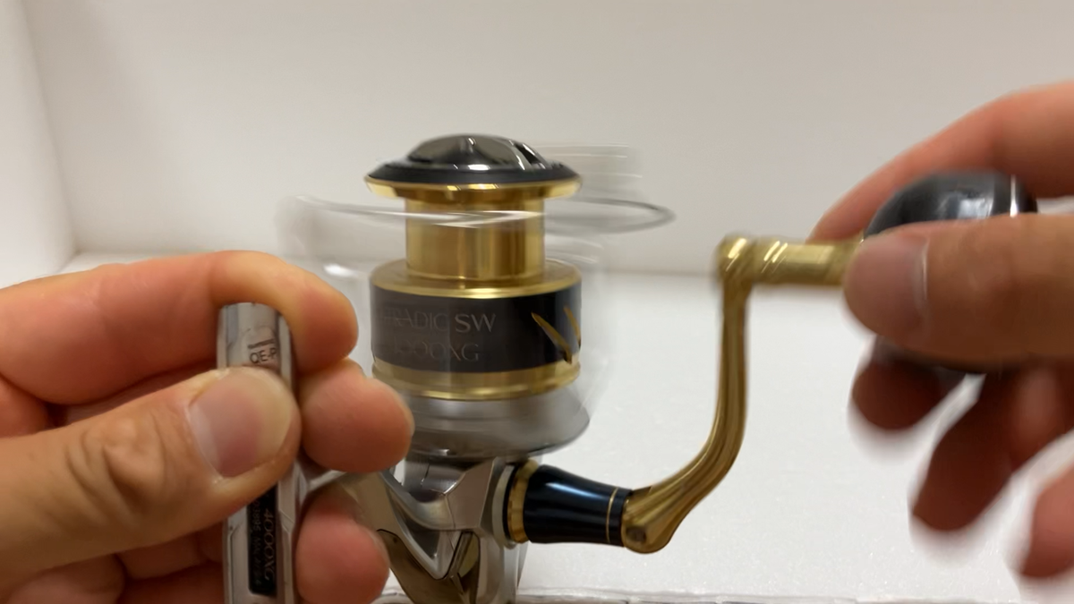 With video” Shimano 18 Stradic SW 4000XG 6.2:1 Gear Spinning Reel