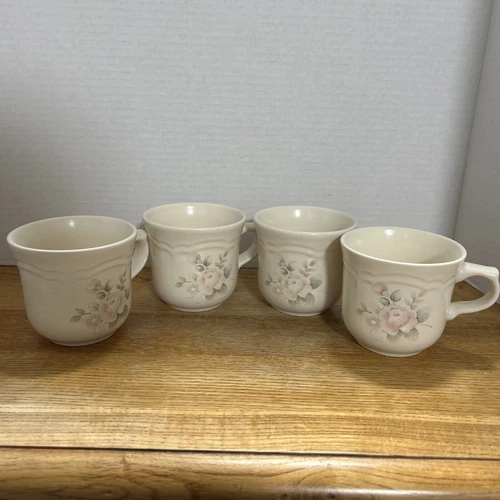 4 Pfaltzgraff Tea Rose Coffee Mugs Floral Pattern 
