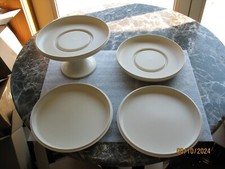 TUPPERWARE SERVE IT ALL SET-1532-5,1532-4, 1531-4 ,1531-2, 1533-3