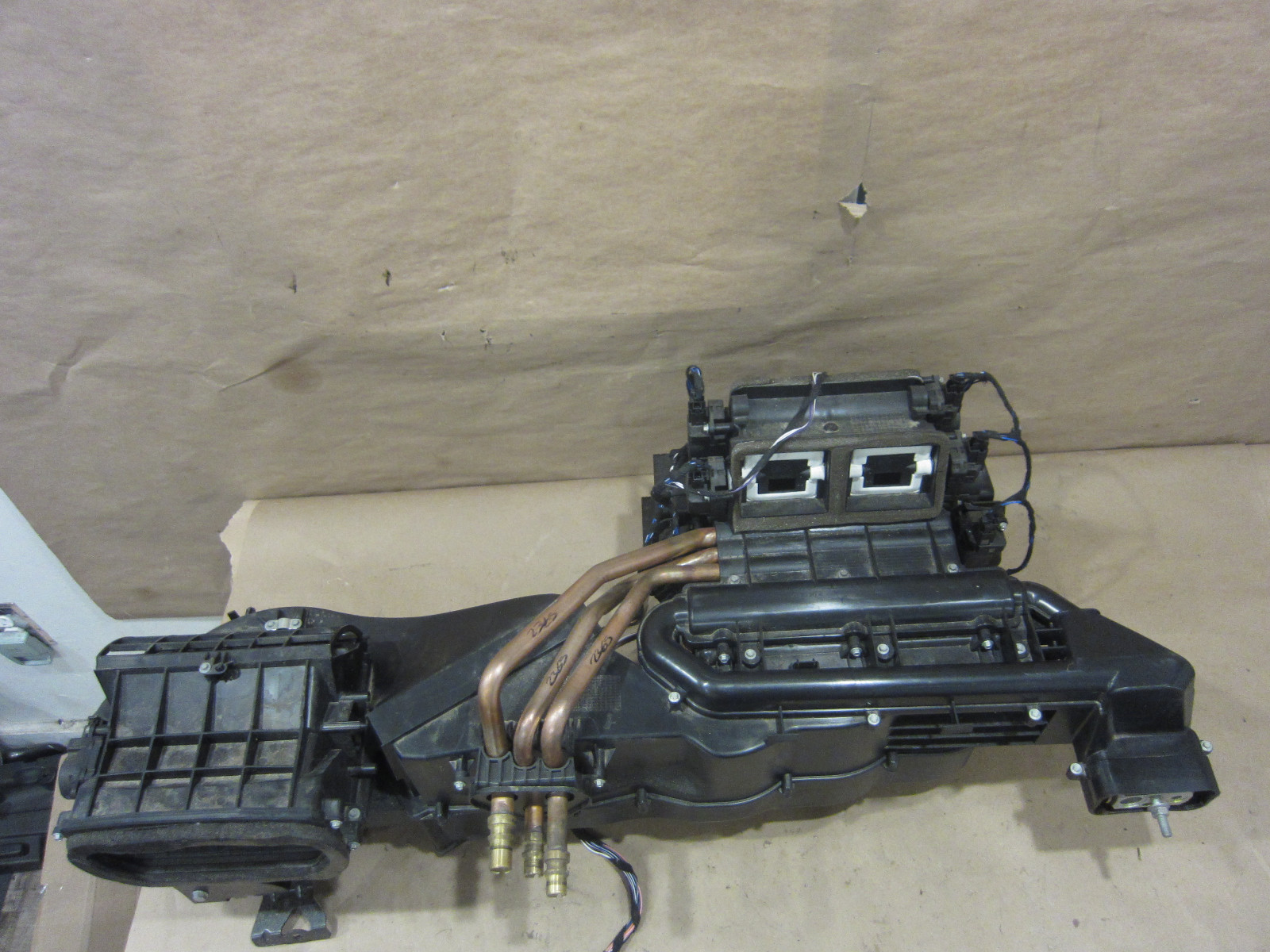 Ferrari California - Complete AC Evaporator Unit - P/N 69881200