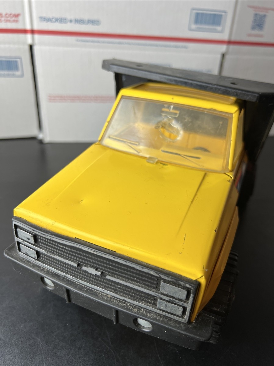 Vintage Tonka traxxx. Dump Truck, Tonka Trax, Pressed Metal Yellow