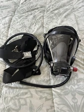 3M SCOTT SAFETY EZ-FLO REGULATOR (804441-05) WITH SCOTT AV-3000 FACE (P01014975)