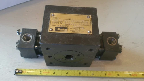 PARKER HTR 9-0903C-CH62V-A ACTUATOR MOTOR BG hyraulic drive