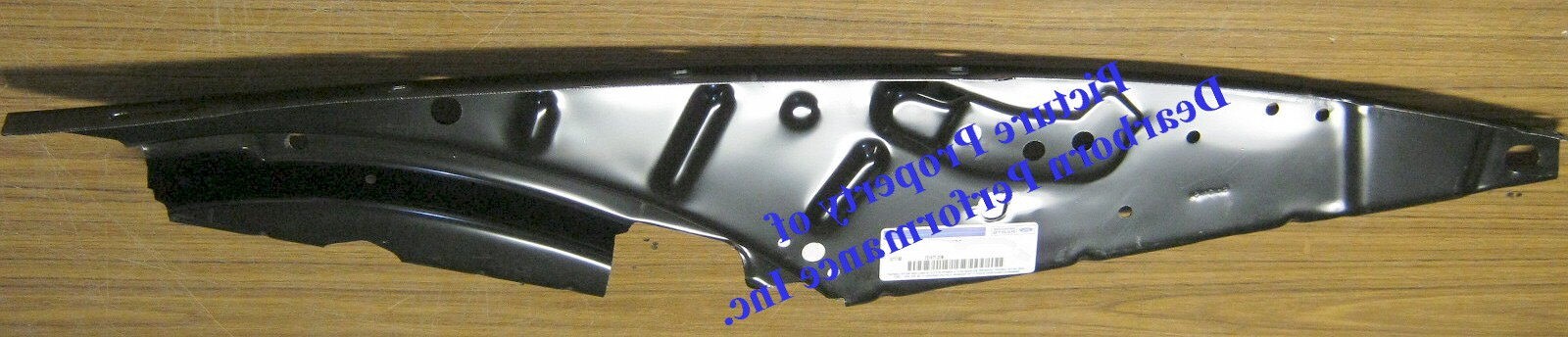 2005,2006 FORD GT SUPERCAR FACTORY OEM LH FRONT FENDER APRON SUPPORT 05/06