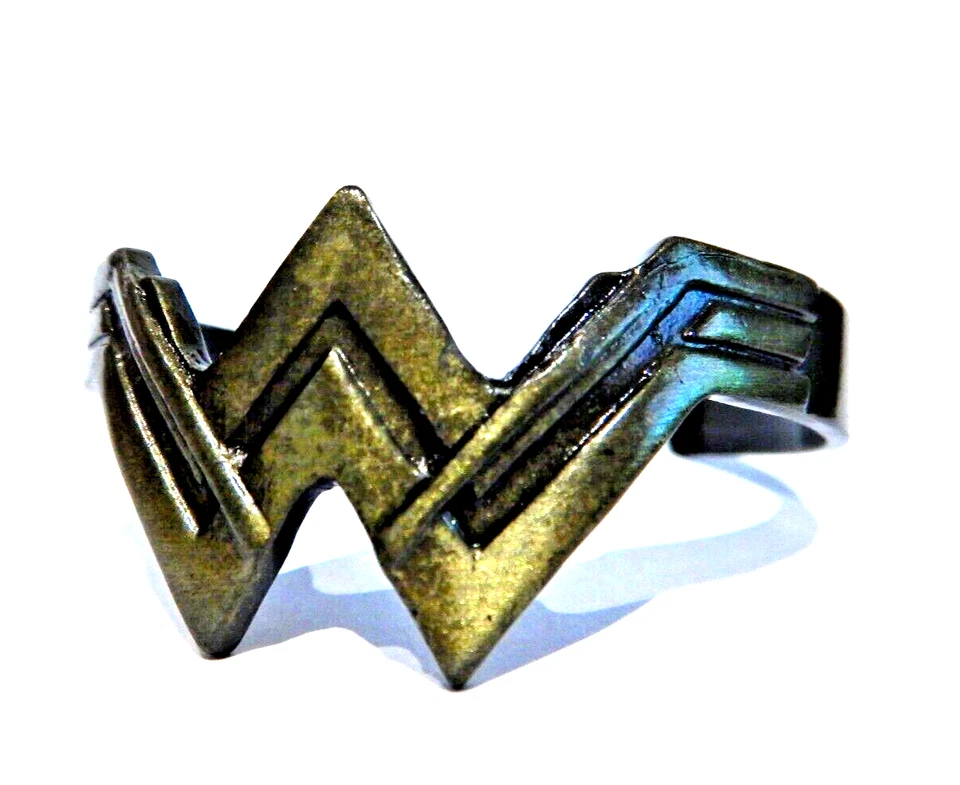 MUJER MARAVILLA Brazalete Bronce Áspero Ajustable Pulsera Cosplay Disfraz Y6 Foto 3 de 4