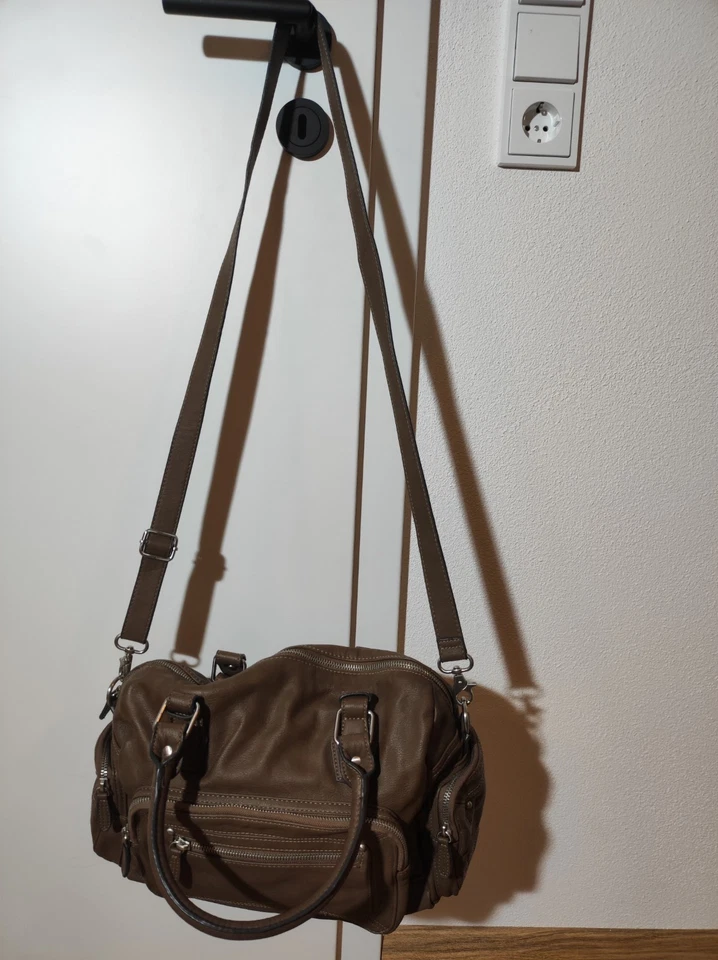 Drei modische Damen Handtaschen - Bild 3 von 4