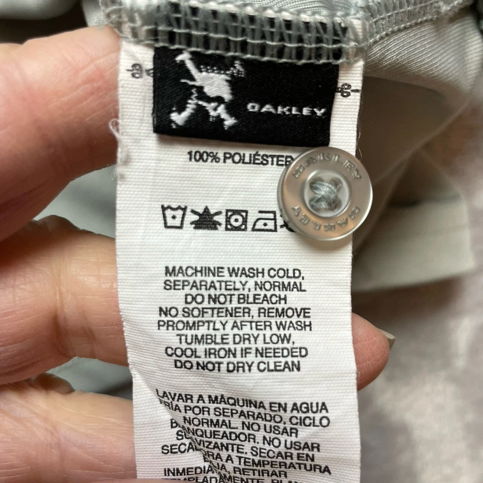 Oakley Golf Polo Shirt Mens XL Gray Logo Regular Fit Short Sleeve Active Peru - Image 4 of 4