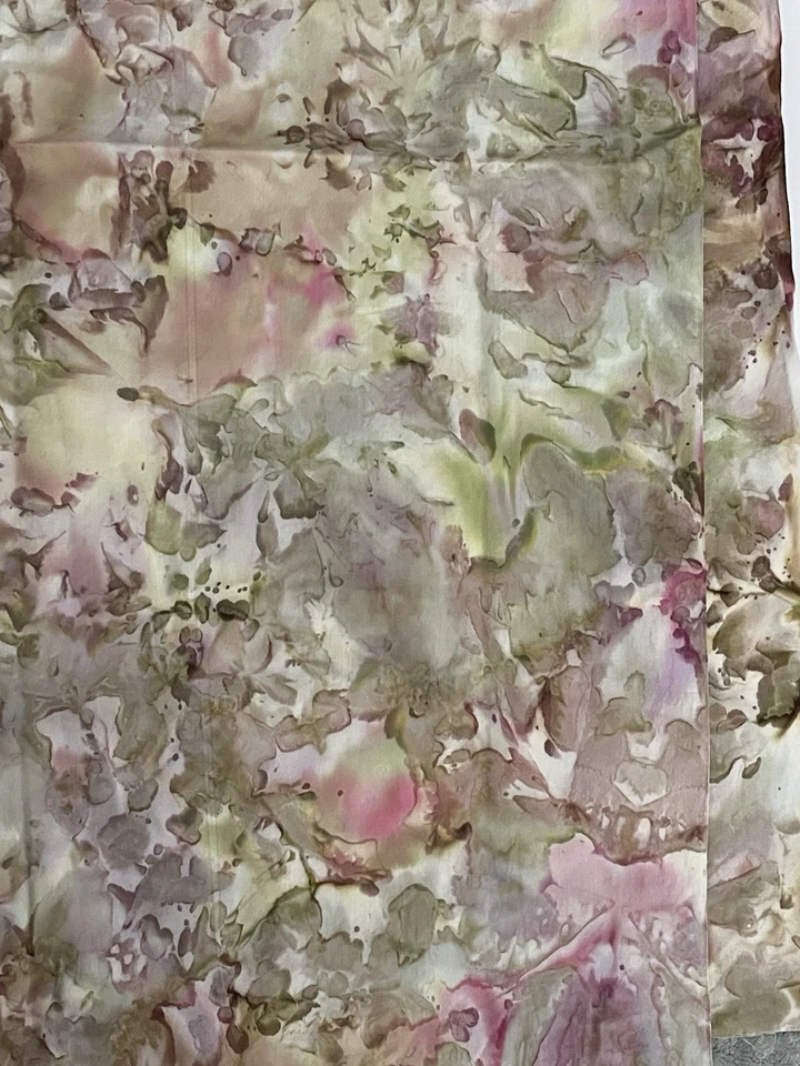 Tie Dye Neutral Colors Floral Cotton Fabric Unbranded 1.17 yd x 42 Inches Wide - Image 4 of 4