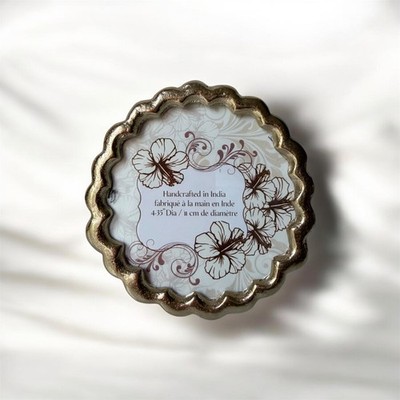 Round gold metal scalloped shape photo picture frame 4.35  new 