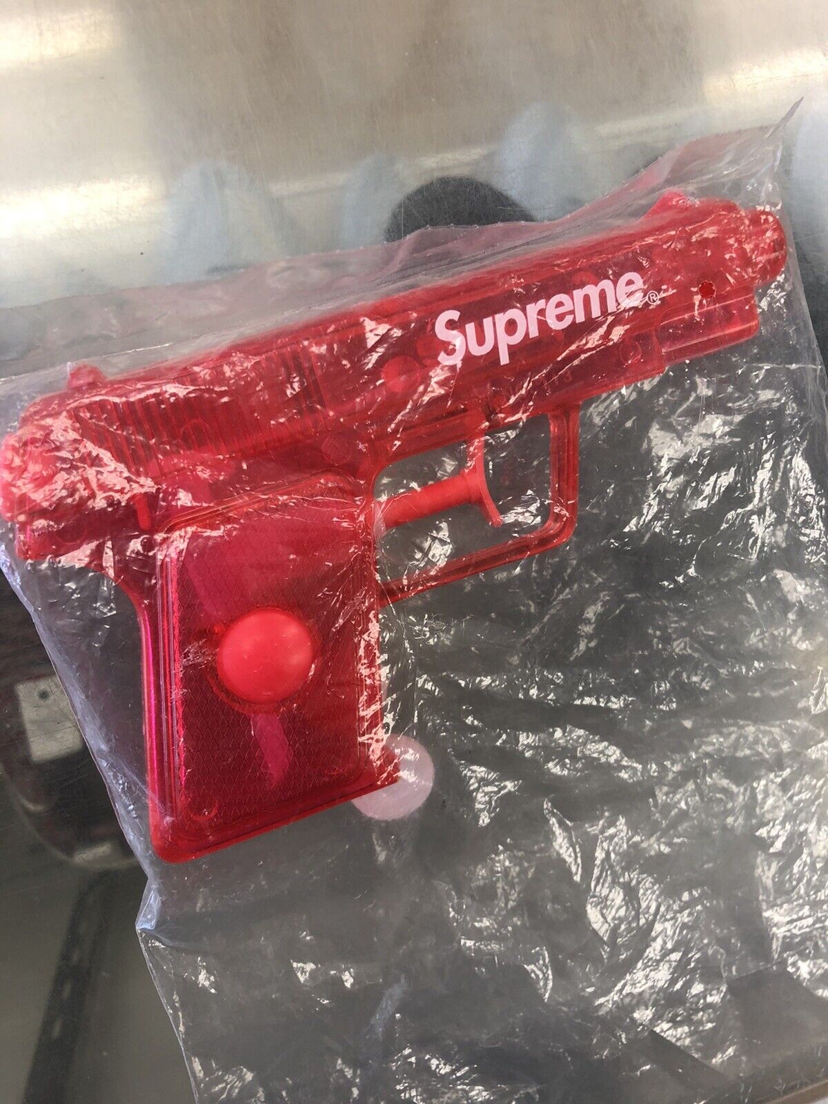 RARE SUPREME ITEM! RED SUPREME WATER GUN SQUIRT GUN PISTOL SS11 | eBay